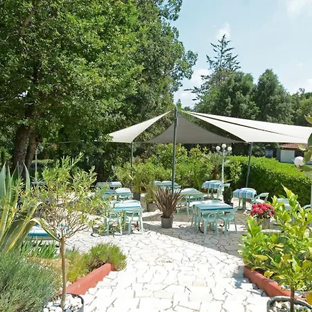 Campingplads Mobil-home 6 Pers Avec Terrasse A - Api-1-52-1692 Grimaud