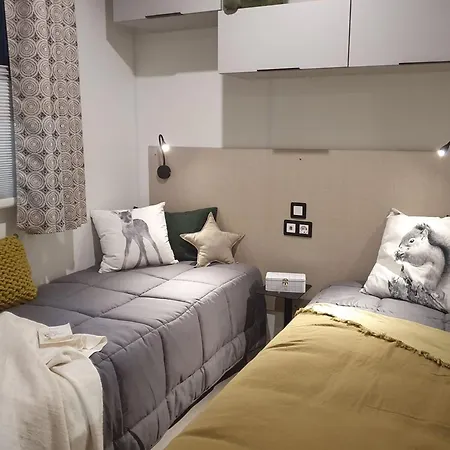 Mobil-home 6 Pers Avec Terrasse à - Api-1-52-1692